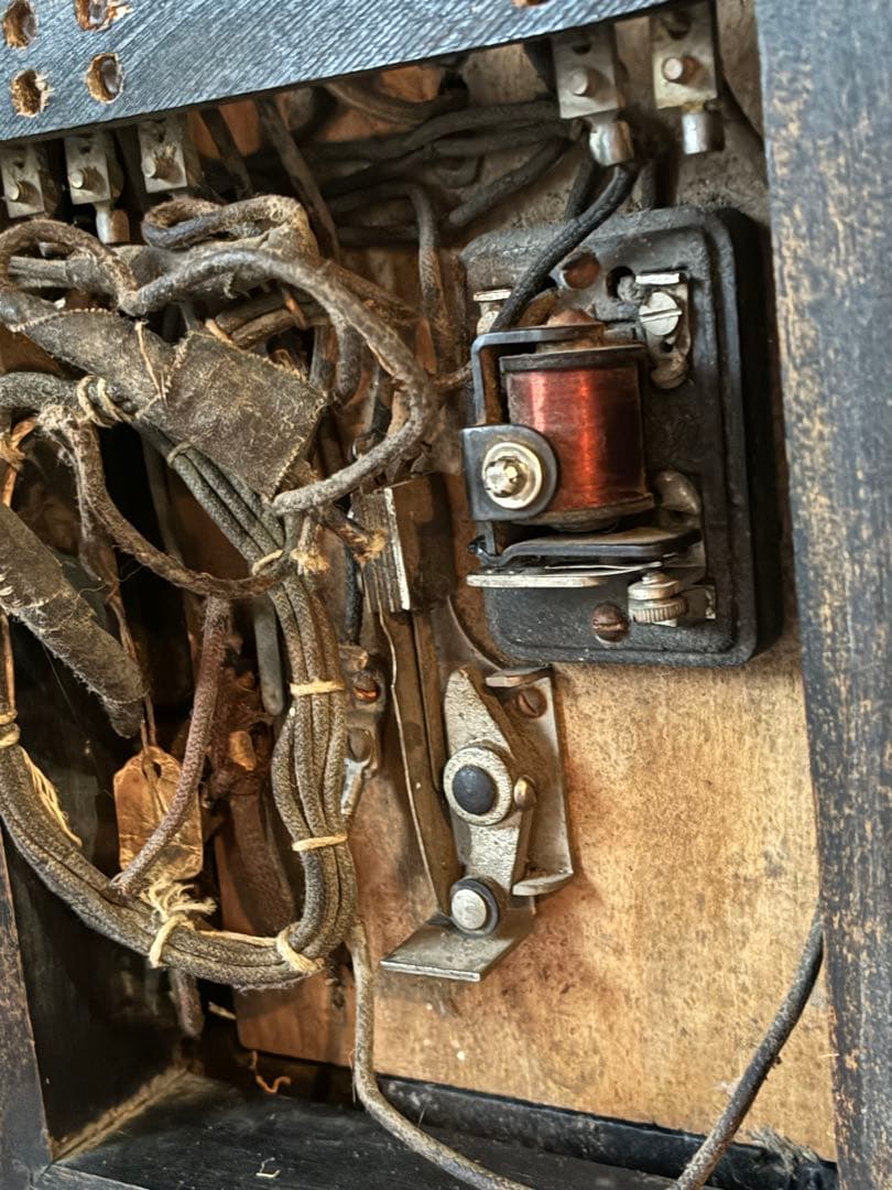 アンティーク　壁掛け式　電話機　室内電話　ベル　木製　呼び鈴　Bell　アメリカ