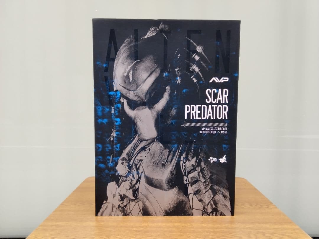 ひ*ジ様 ホットトイズ　AVP【スカープレデター（２.０版）】1/6フィギュア