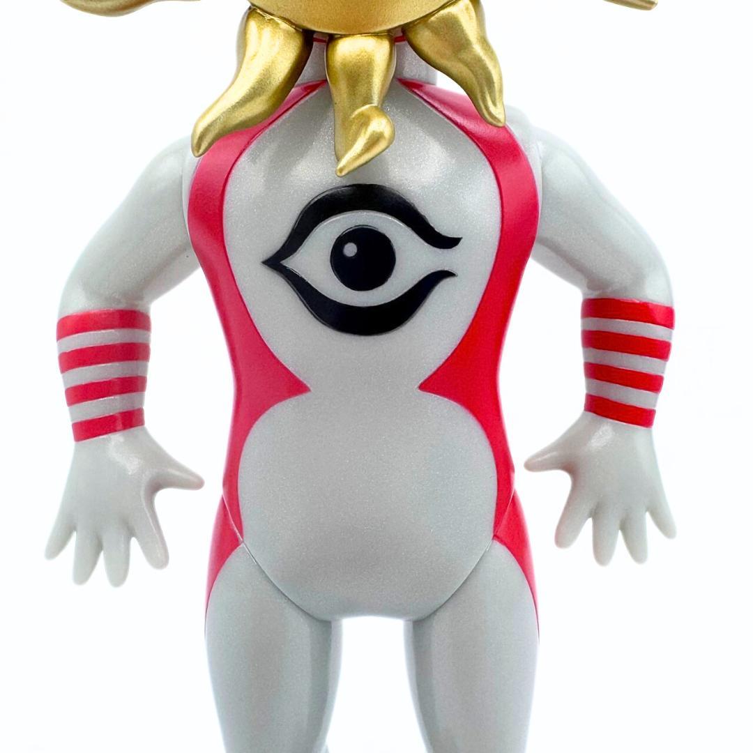 奇譚クラブ 奇獣大行進シリーズ タローマン ソフビ フィギュア