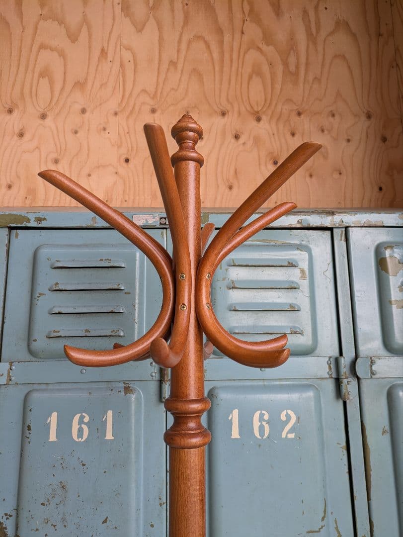 オレオ　【美品】unico TON ウニコ トン社 ポールハンガー コート