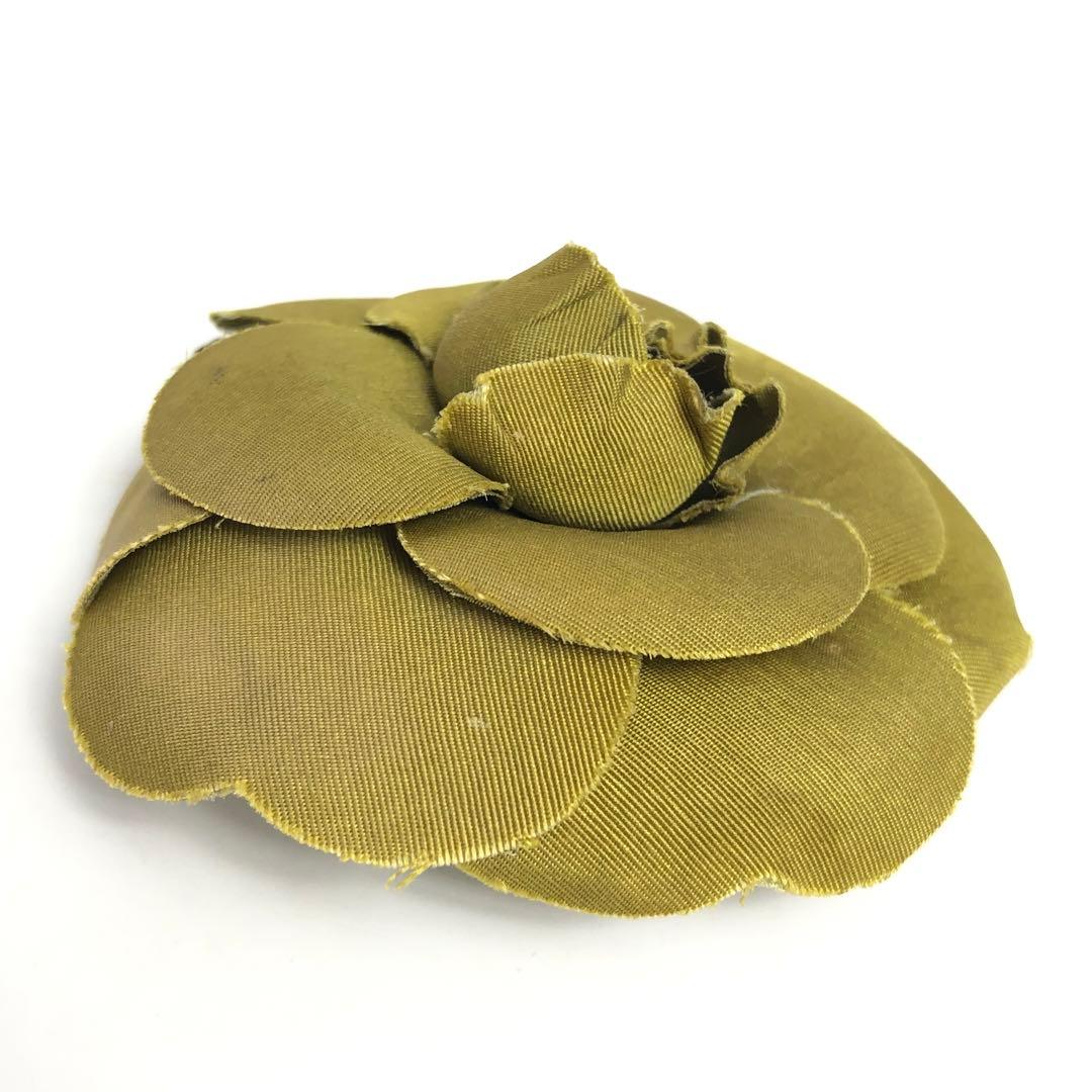 CHANEL シャネル カメリア ブローチ コサージュ カーキ系カラー コメあり