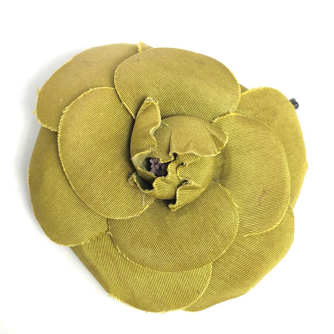 CHANEL シャネル カメリア ブローチ コサージュ カーキ系カラー コメあり