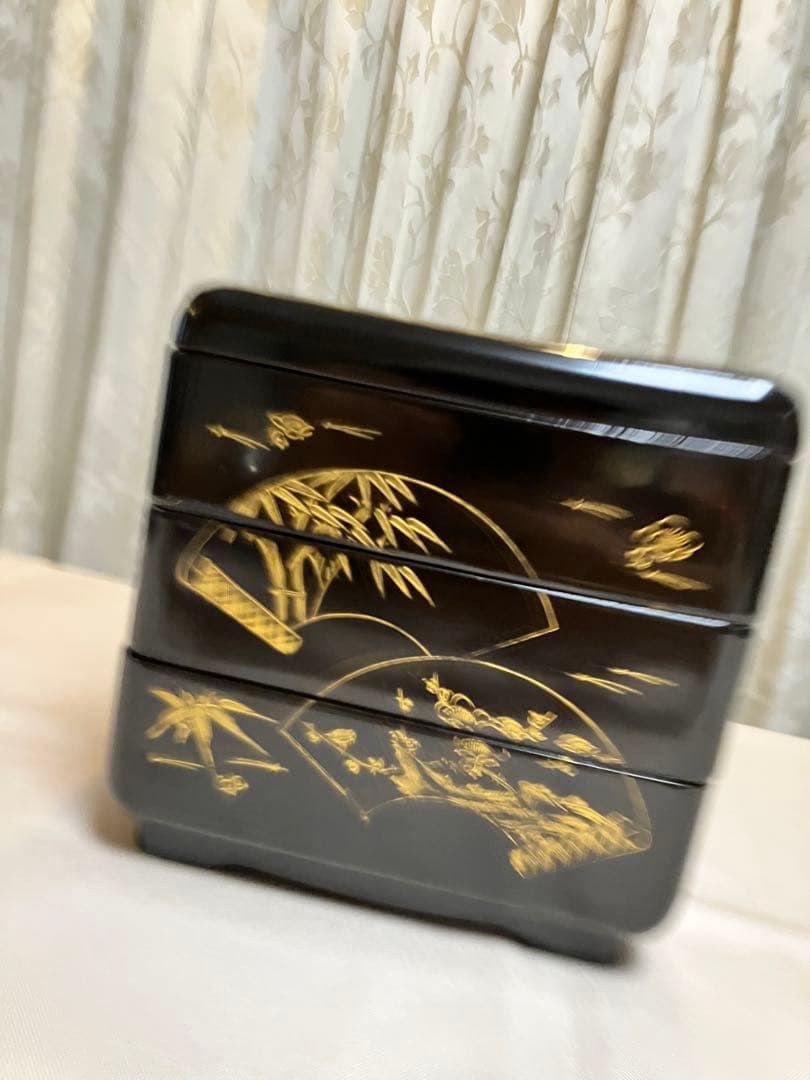 お重箱　三段　漆器　70年以上前の物　　伝統工芸