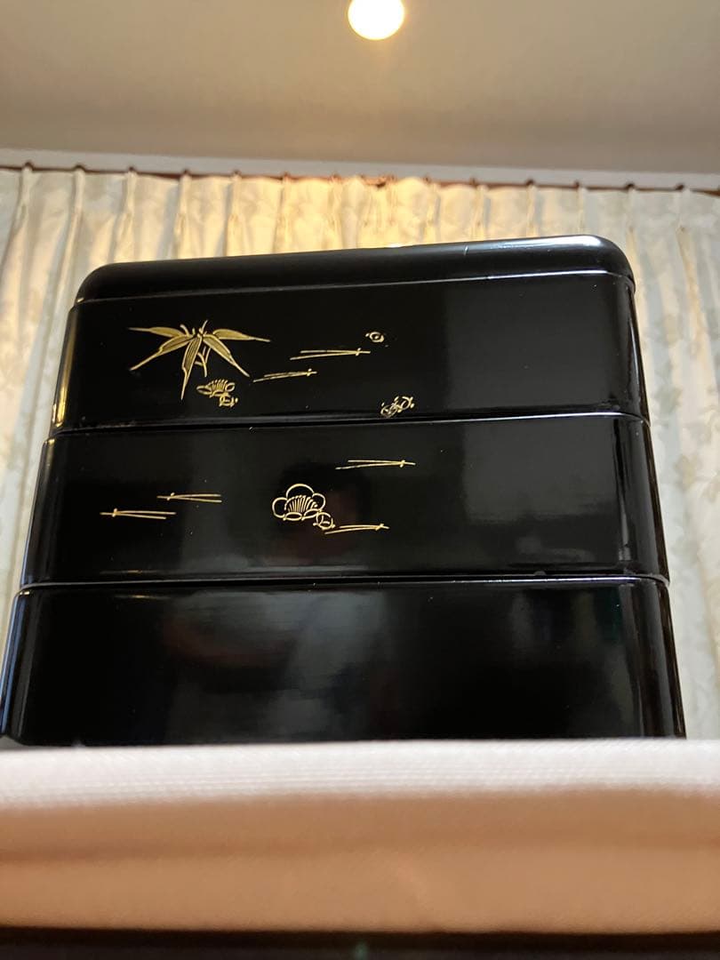 お重箱　三段　漆器　70年以上前の物　　伝統工芸