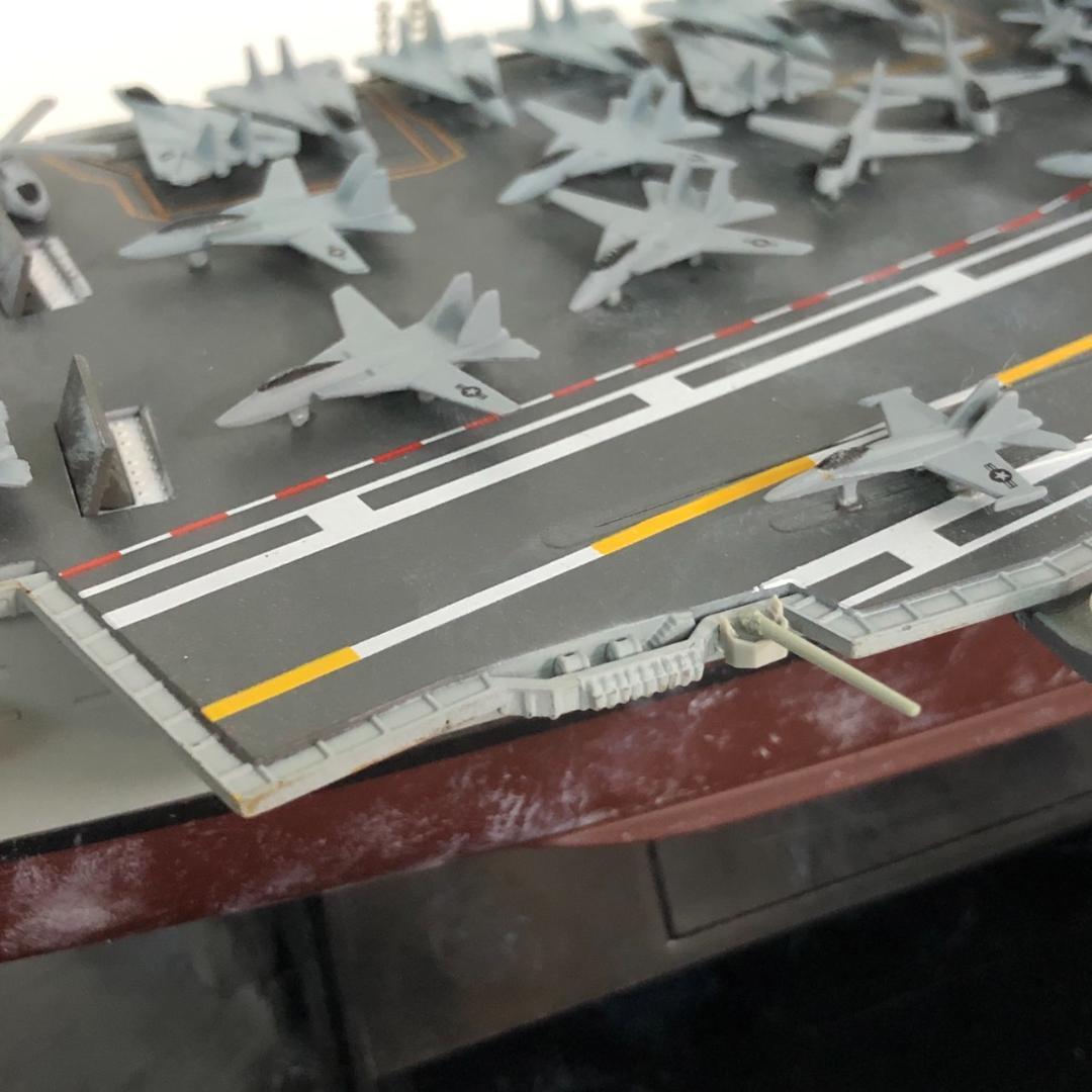 1/700の アメリカ海軍 原子力空母 アメリカ海軍の航空母艦 ニミッツ
