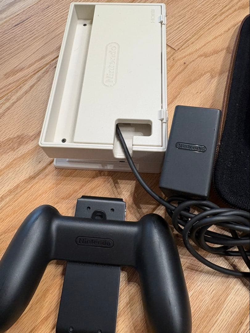 Nintendo Switch 本体 水色 どうぶつの森デザイン