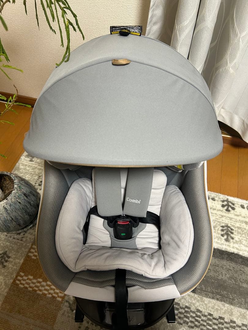 美品　コンビ　クルムーヴスマート　ISOFIX エッグショックJL-540グレー