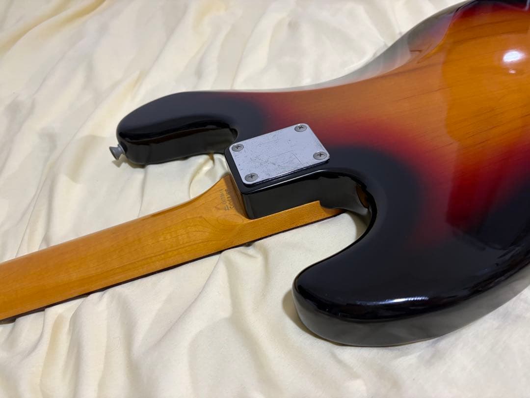 ベース FenderJapan JB62-77FL 3TS Jaco Pastorius