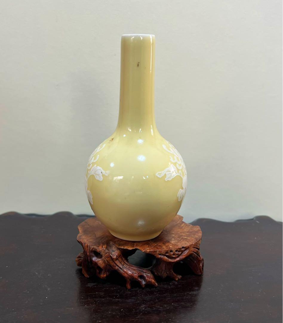 中国美術 古玩 景徳鎮製 菊紋様ミニ花瓶 花入 花器 置物 コレクション