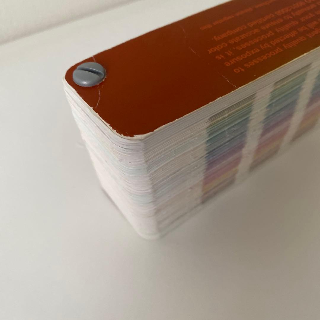 PANTONE FASHION＋ / color guide