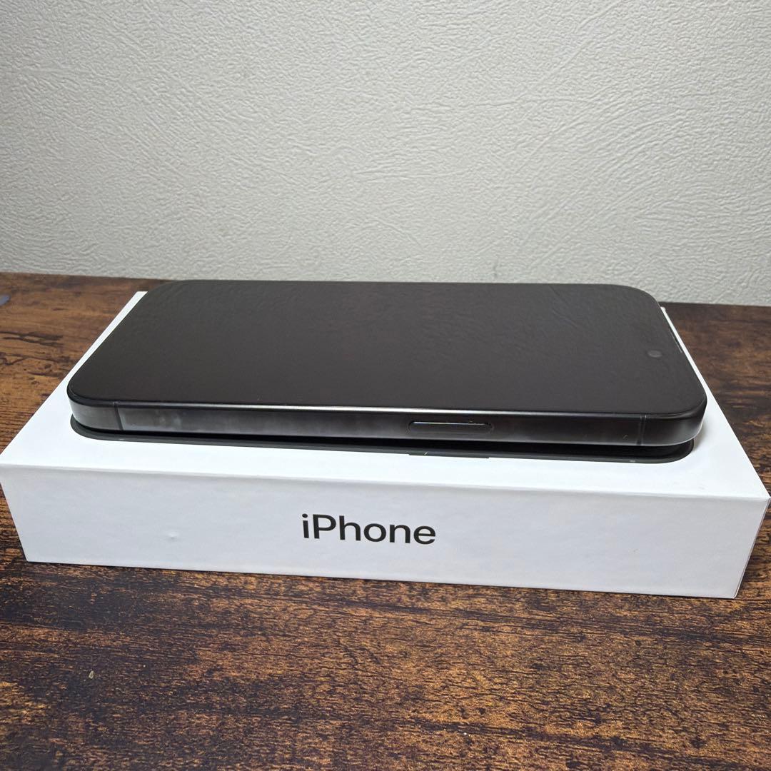 iPhone15Pro SIMフリー　箱、充電ケーブル、ピン付　128GB