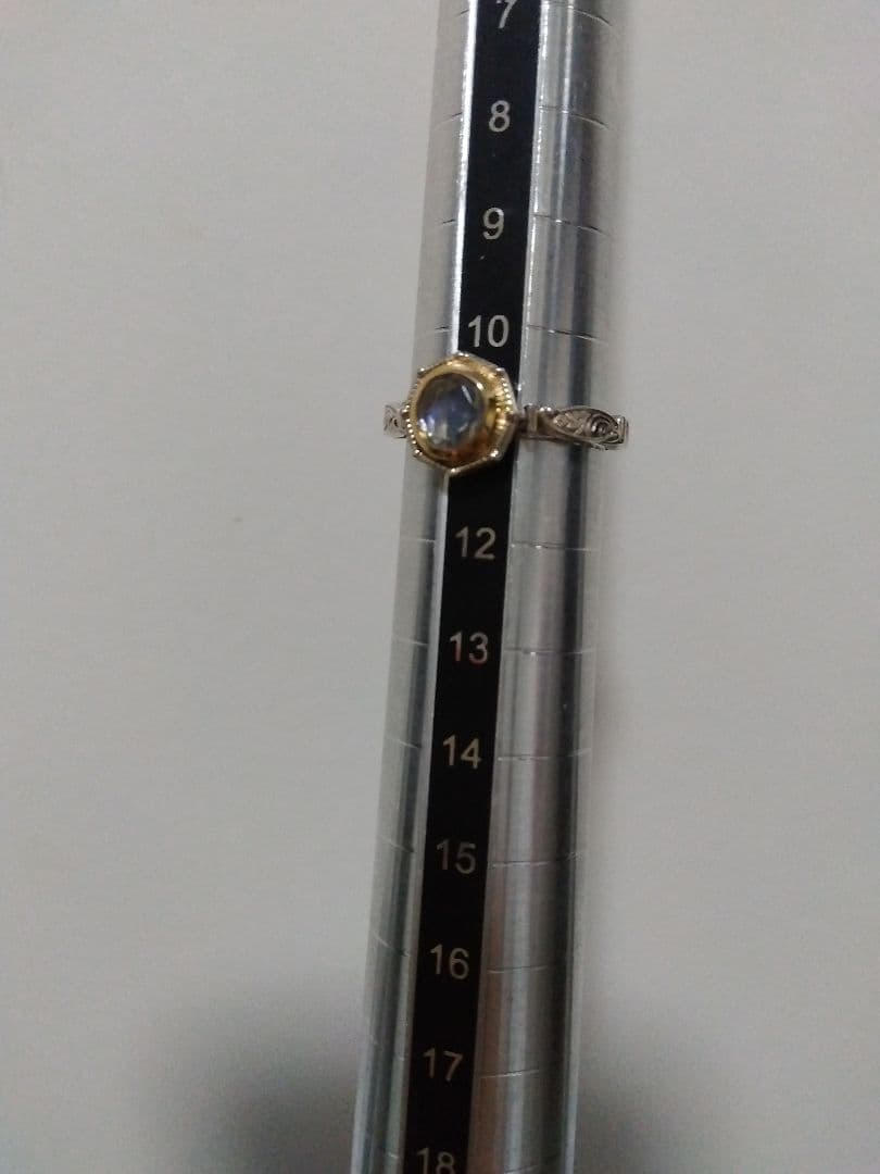 ク*ラ様 agateアガット K10シルバーラブラドライト／クォーツリング