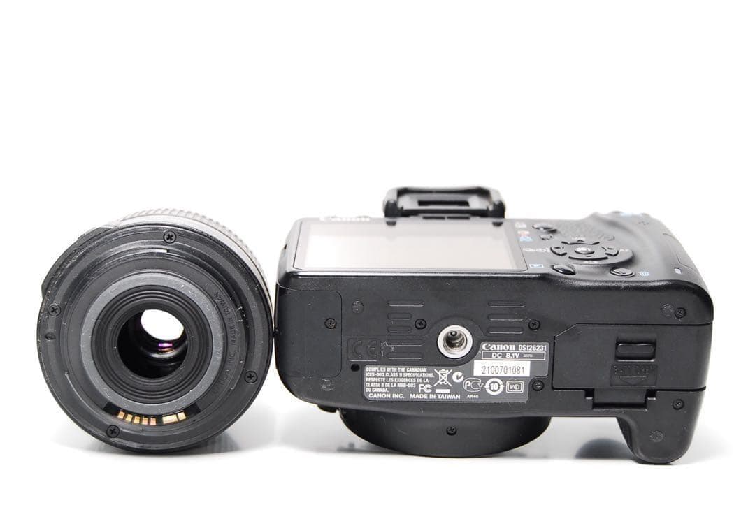 ⭐️手振れ補正⭐️Canon Kiss X3 デジタル一眼レフ　初心者におすすめ