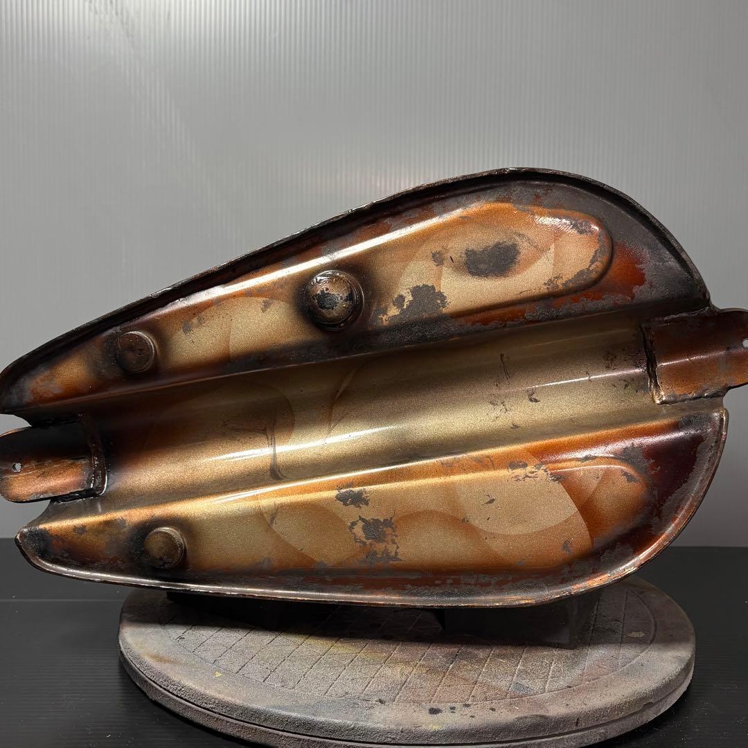 ハーレータンク　スポーツスタータンク　ショベル　Shovel evo