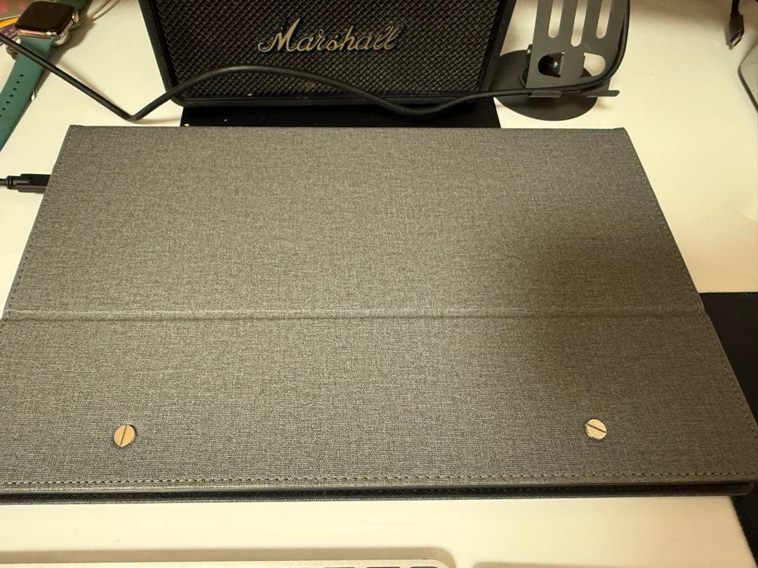 16インチ 2K モバイルモニター