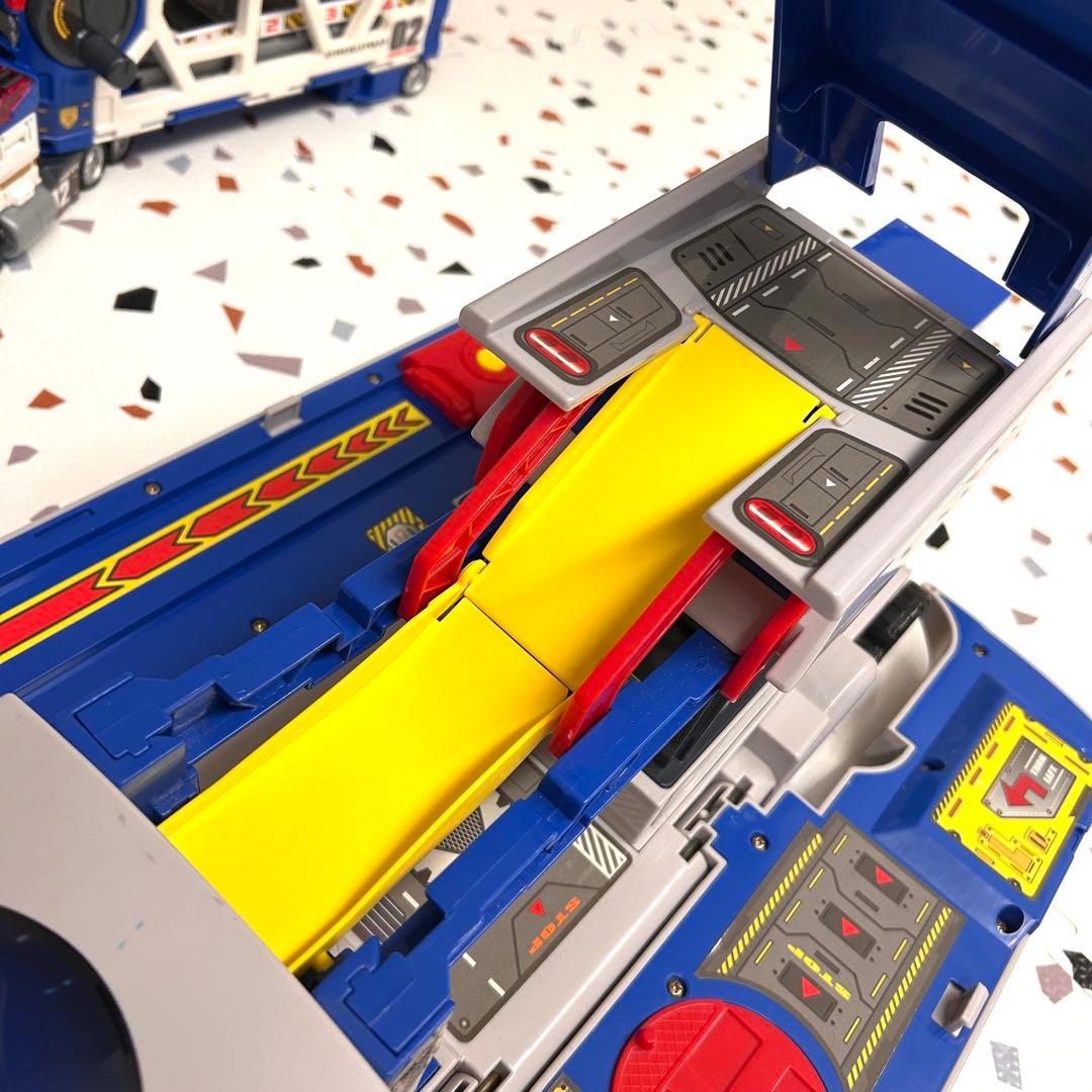 【新品電池交換済み】トミカ マグナムパトレーラー ハイパーブルーポリス おもちゃ