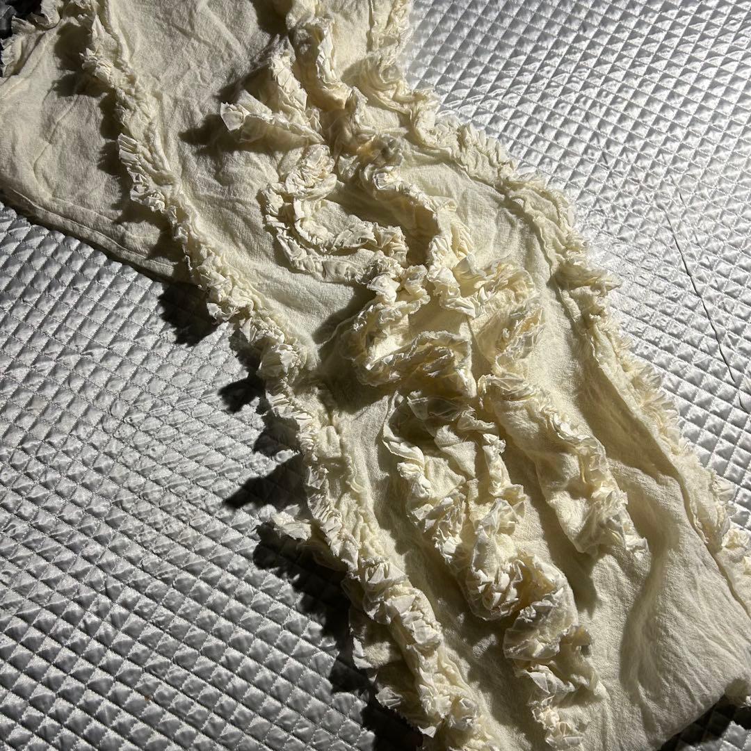 トリコ archive ウール縮絨フリルマフラー ポケット 白