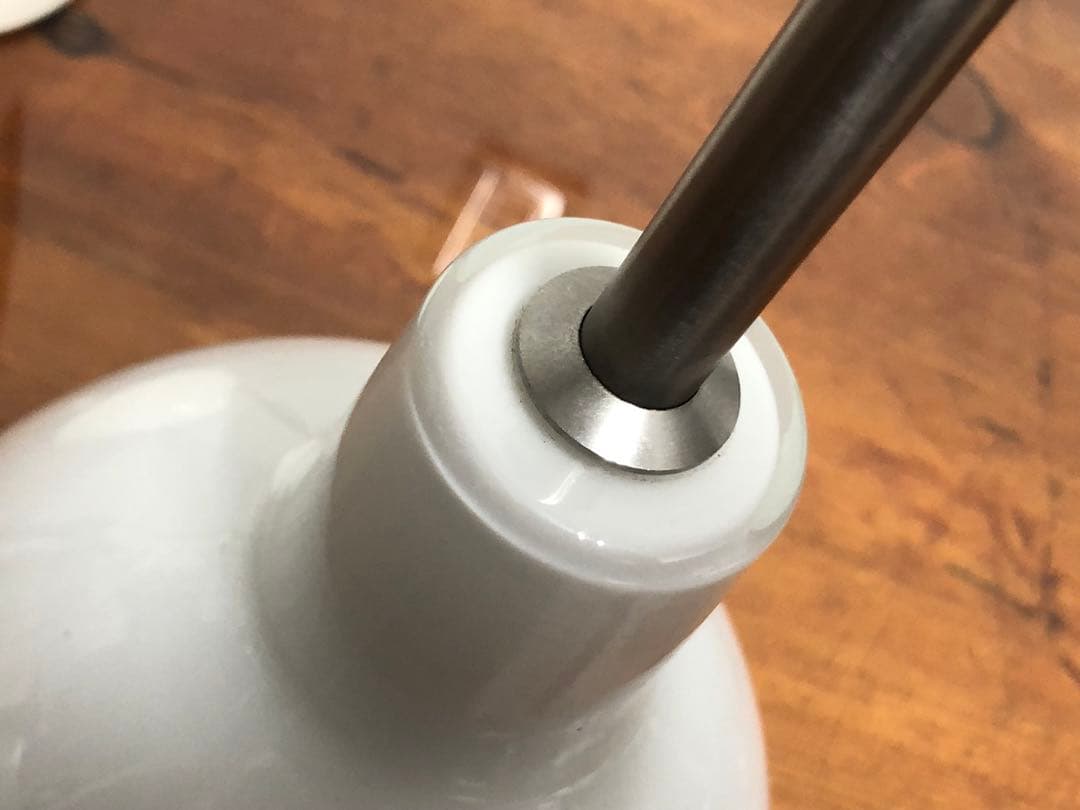 ルイスポールセン Louis Poulsen トルボーペンダントライト ホワイト