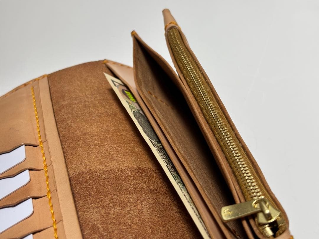 Koto　【年末セール】ロングウォレット　長財布　レザーカービング