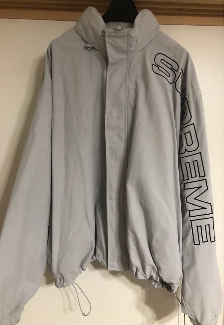 ジャケット・アウター SUPREME Spellout Embroidered TrackJacket