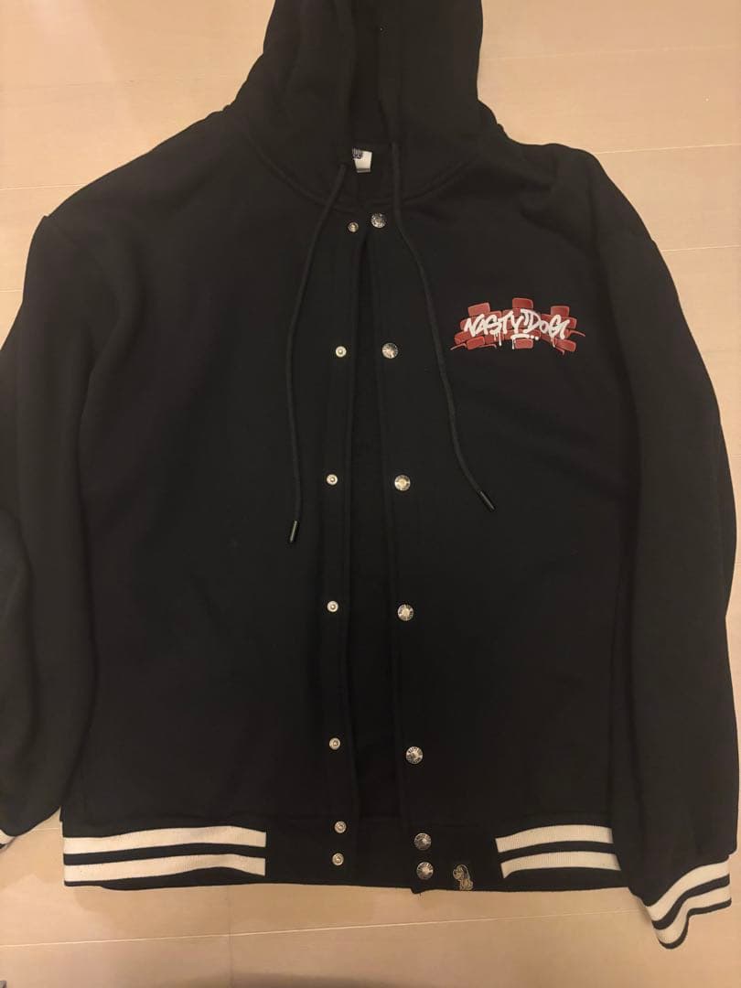 Nasty Dog フード付きジャケット ブラック