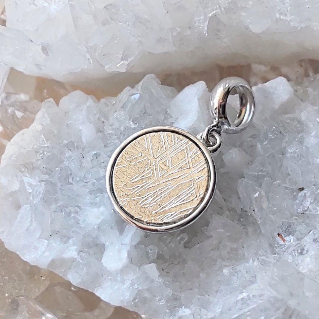 レア★モルダバイト メテオライト シルバーカラー ネックレストップ