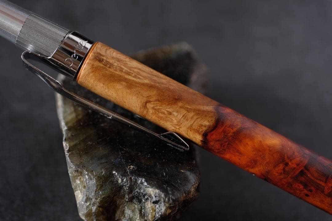 PG5木軸カスタム0202　高村杢工房 製図用シャープペンシル　花梨瘤紅白