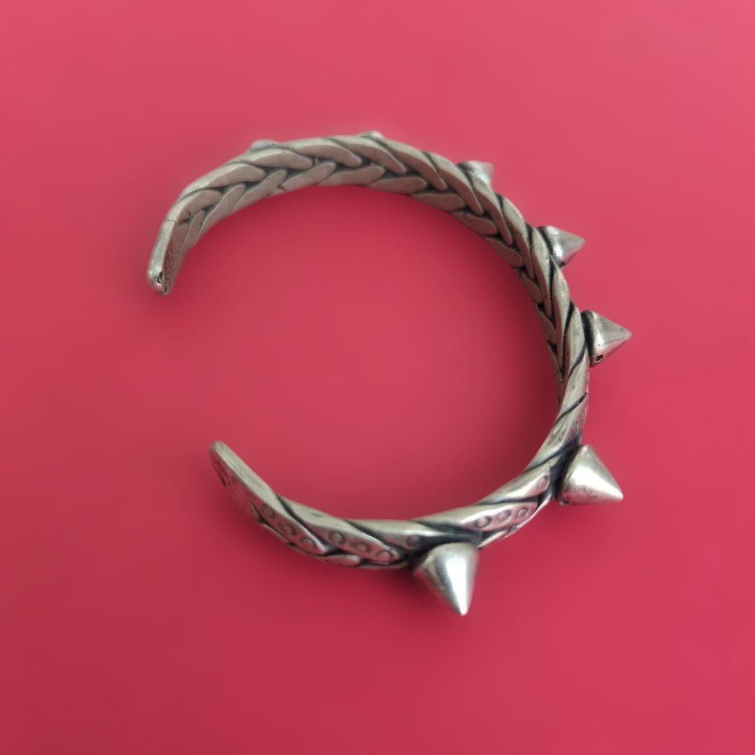 ⚫️ gundaスパイク付きシルバー製 THORN BANGLEソーン バングル