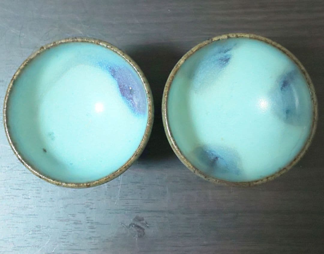 南宋時代 鈞窯紫斑紋盃 澱青釉紫紅斑盃 木製台座付 二客