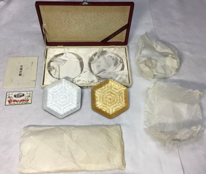 七宝焼き　小皿　新品、未使用　送料無料