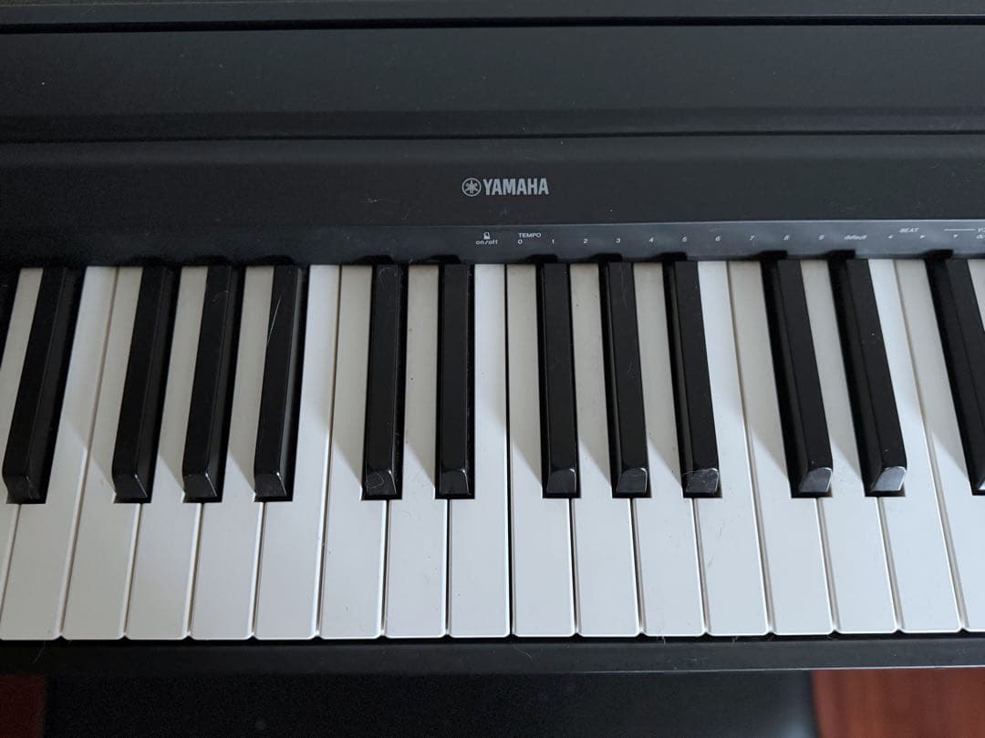 YAMAHA 電子ピアノ P-45 純正スタンド＋純正チェア＋ソフトケース付属②