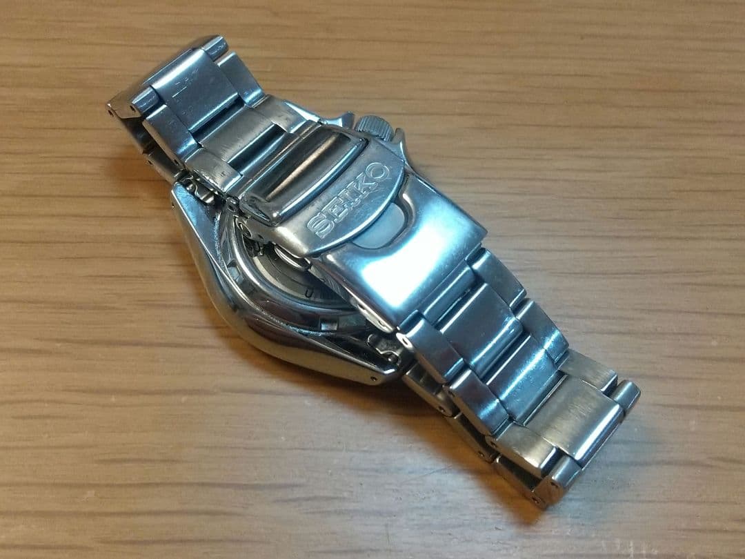 腕時計 SEIKO 5 SPORTS 自動巻