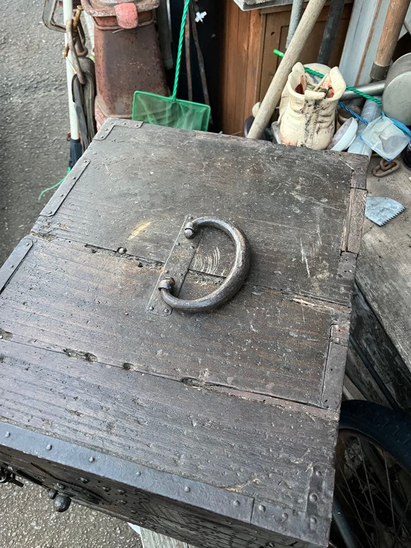 レトロ舟金庫、舟金庫、レトロ金庫、木製金庫、昭和レトロ金庫、舟箪笥