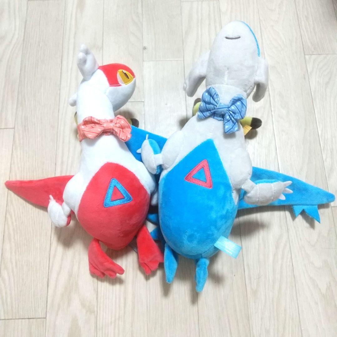 ピカチュウ＆ラティオス、ラティアスに乗って ピカチュウ ぬいぐるみ