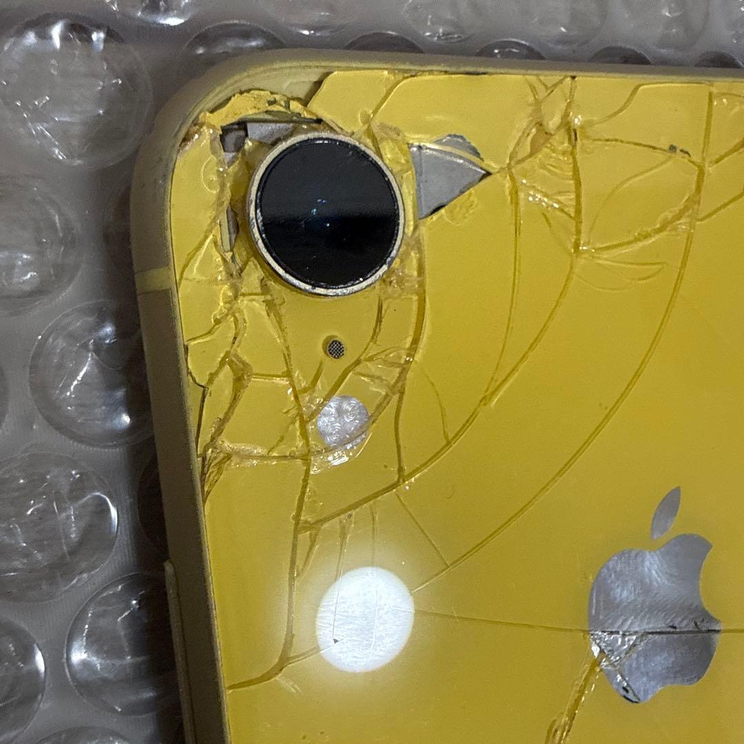 【背面割れあり】iPhoneXR 64GB イエロー