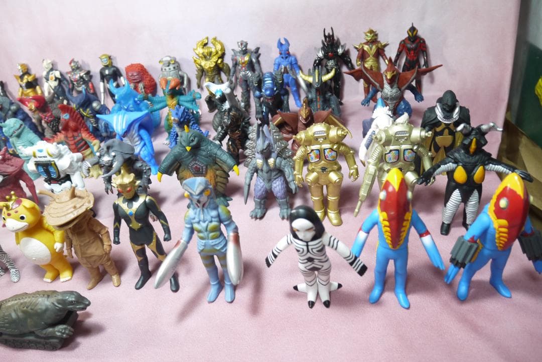 【専用】ウルトラ怪獣シリーズ500　怪獣ソフビ　71体