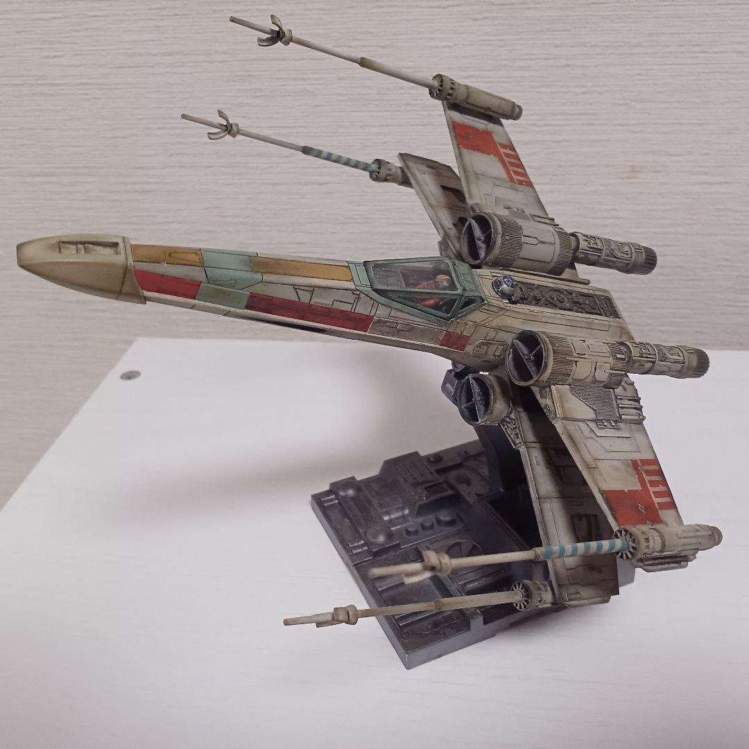 【バンダイ製スターウォーズ】1/72Xウイングファイタープラモデル完成品