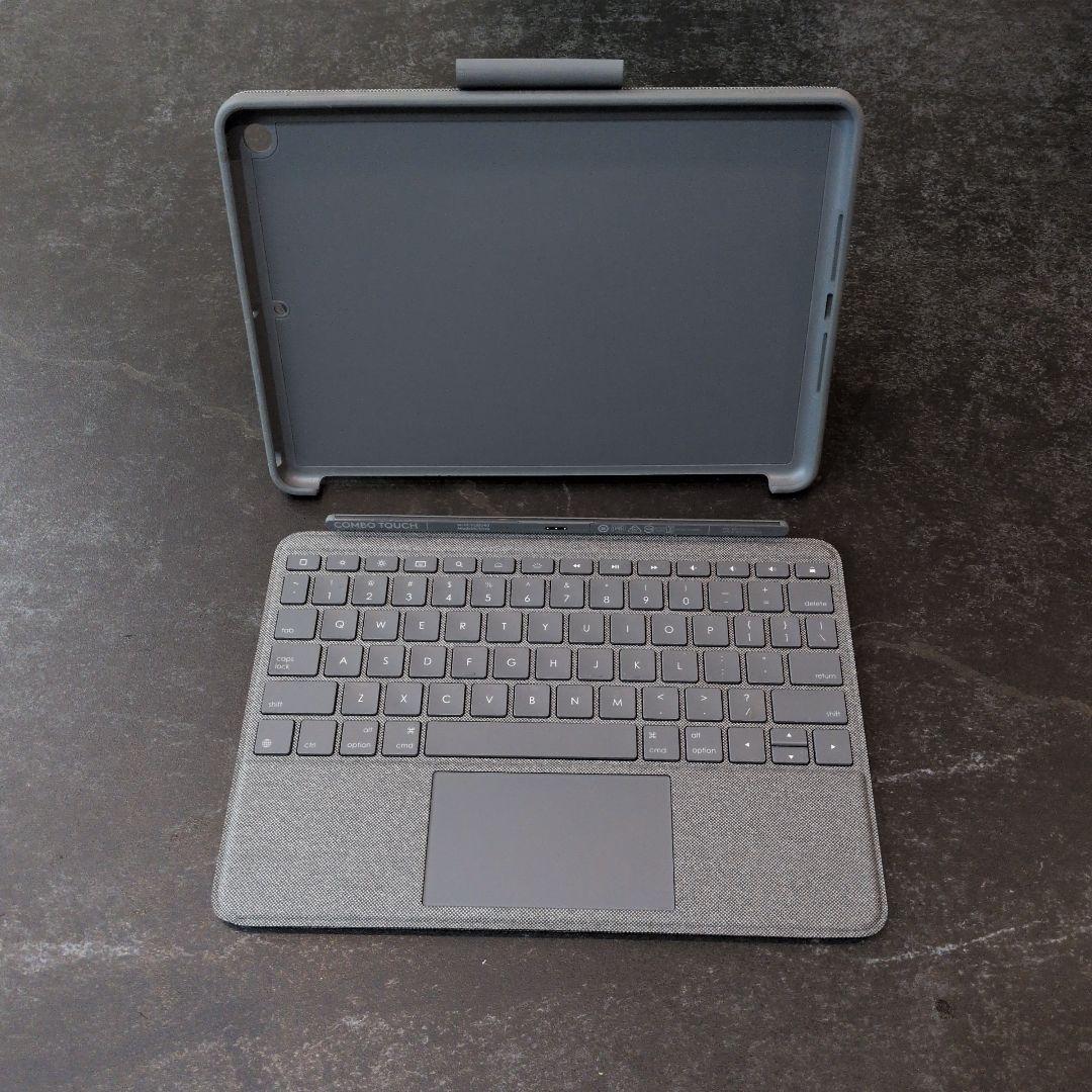 【美品】Logicool COMBO TOUCH ipadケース第7、第8世代