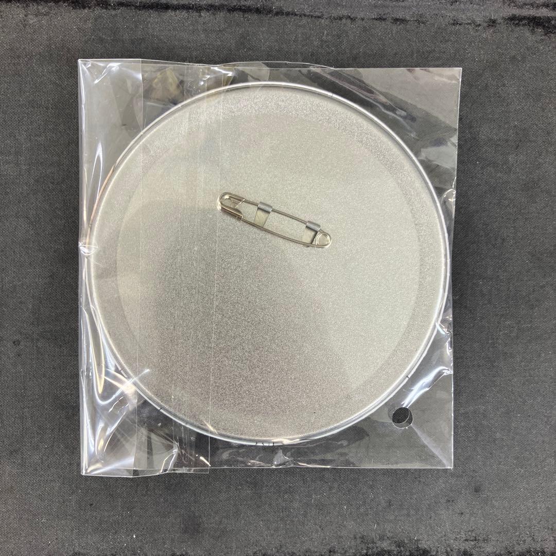 呪術廻戦 セガラッキーくじ F賞 五条悟 缶バッジ