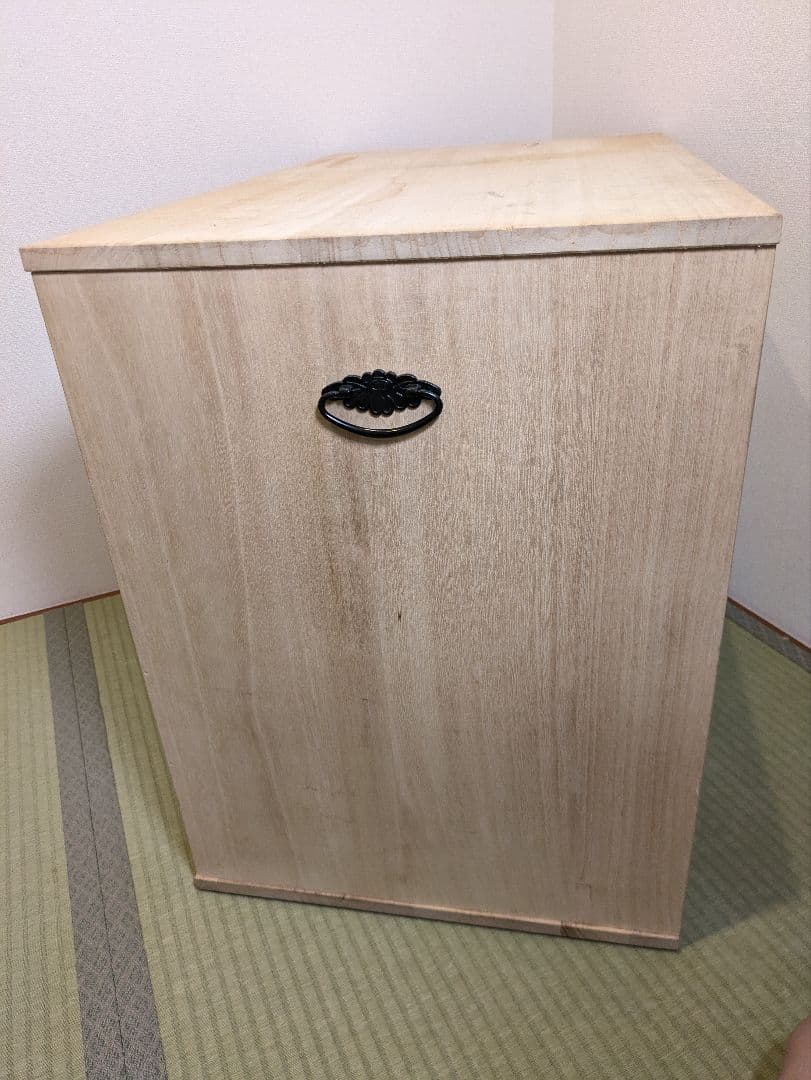 天然木桐箪笥　3段　桐タンス　マーゼルン 側面取っ手付き