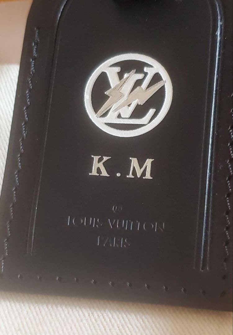 LOUIS VUITTON FRAGMENT DESIGN コラボネームタグ