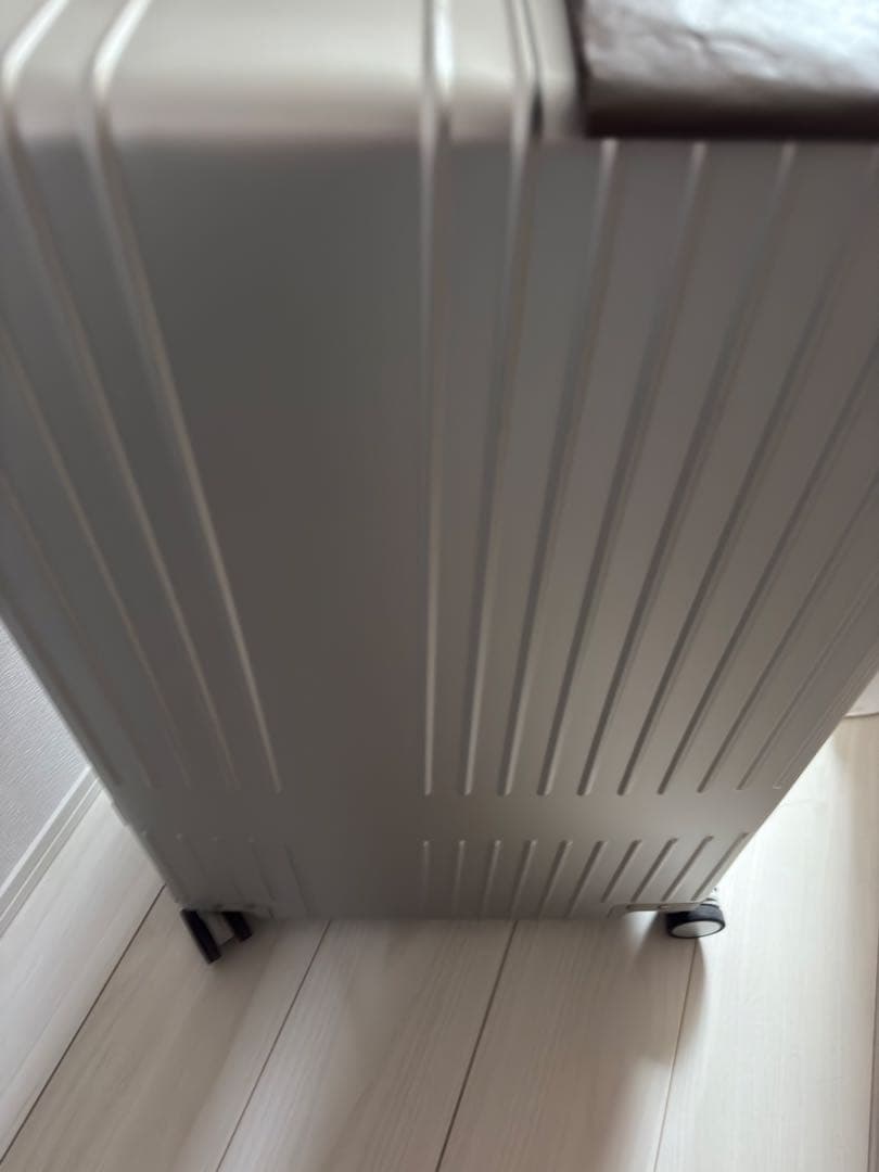 innovator アルミスーツケース70L アルミニウム製シルバー