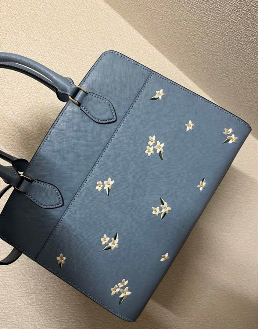 る*ん様 katespade ケイトスペード　バッグ　花柄　ブルー