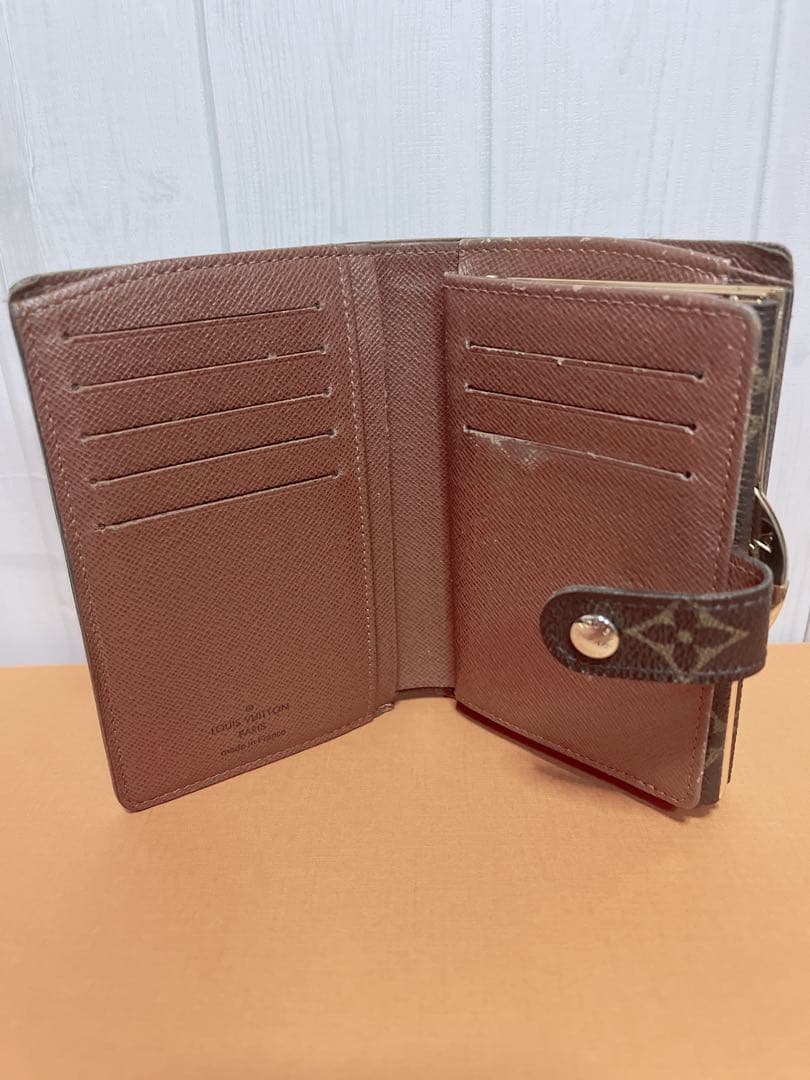 【人気モデル】Louis Vuitton ルイヴィトン 二つ折り財布 モノグラム