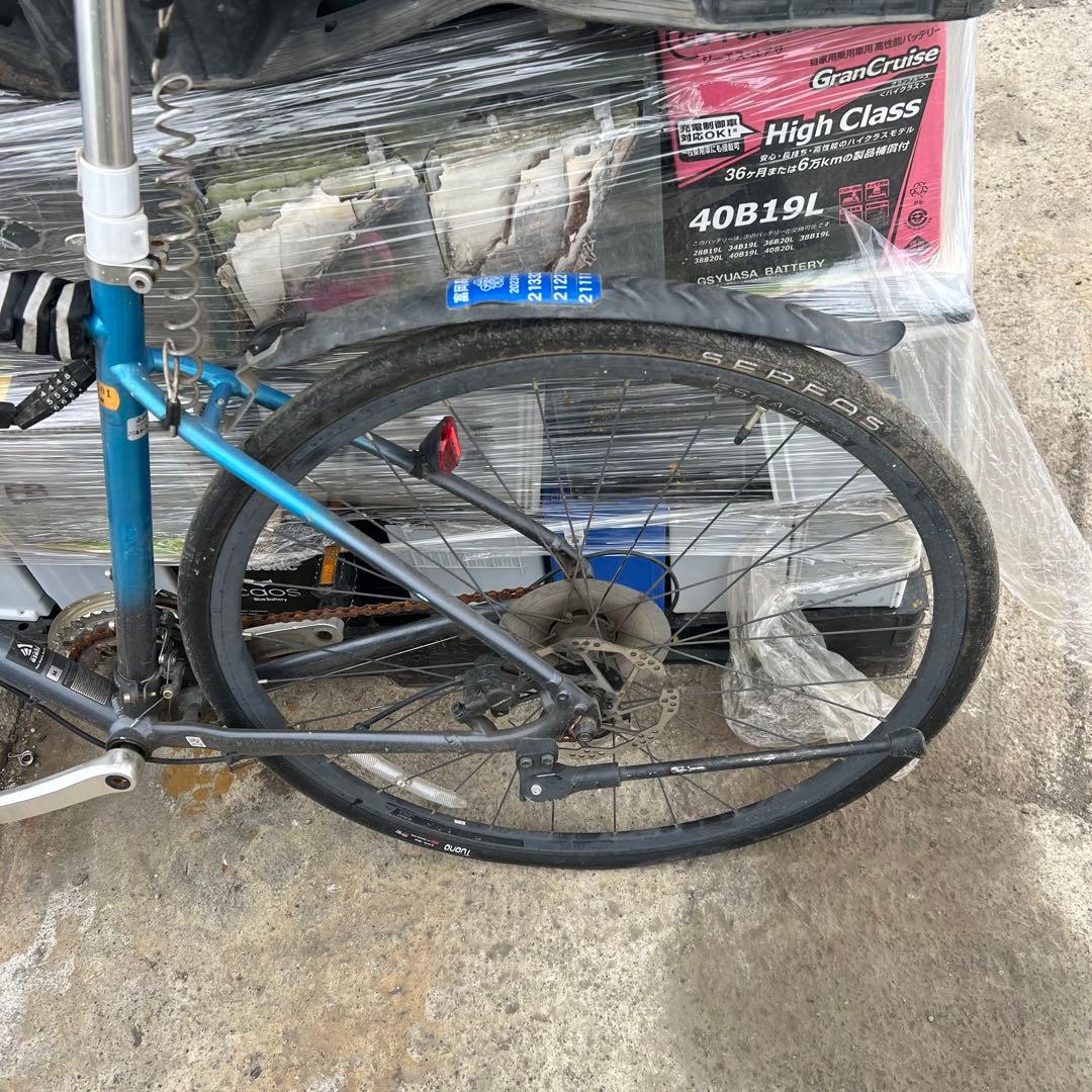 GIANT ジャイアント ESCAPE クロスバイク アルミボディ700*32C