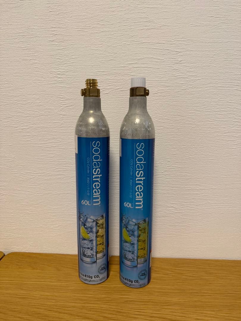 Aarke 炭酸水メーカー + SodaStream 専用ガスシリンダー付き