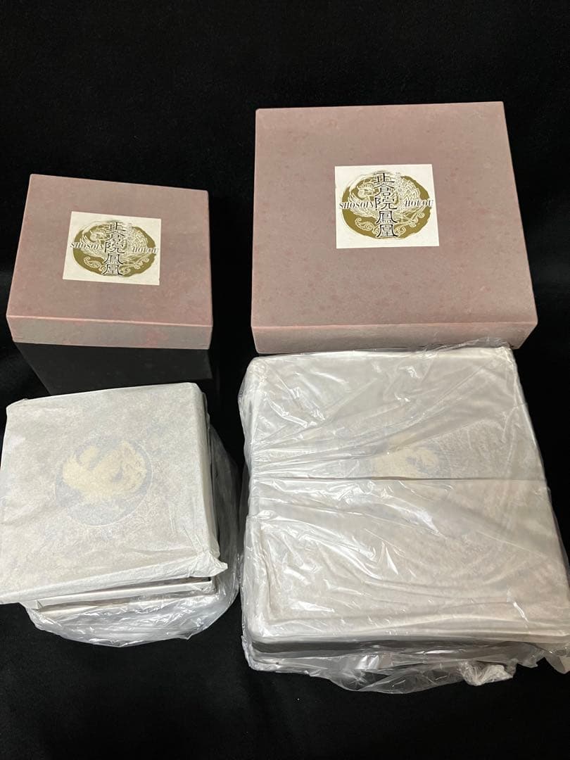 正倉院鳳凰　三段重　重箱　漆器　3段　重箱 2個セット　未使用品　B2238