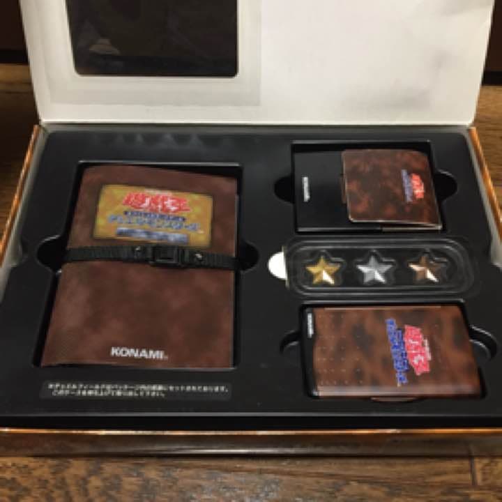 遊戯王 スターターボックス　青眼　初期　BOX