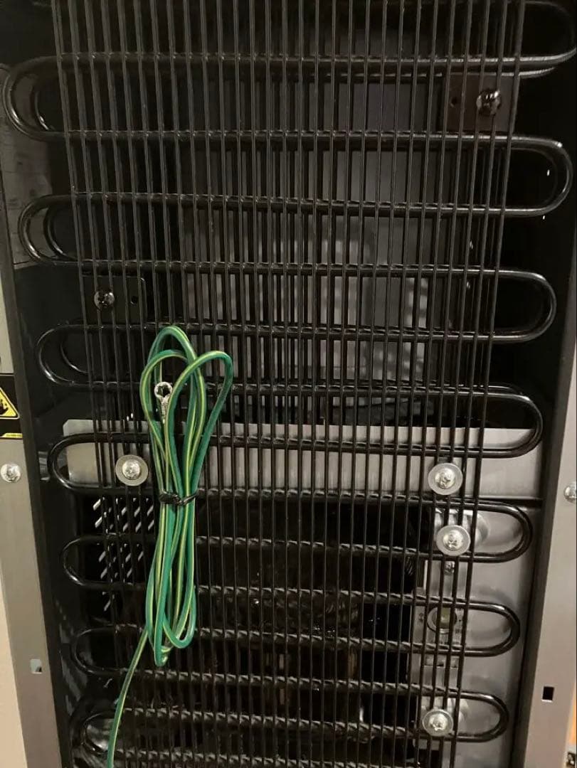 【おしゃれ便利機能】ウォーターサーバー　 卓上タイプ　SB19A1 ブラック