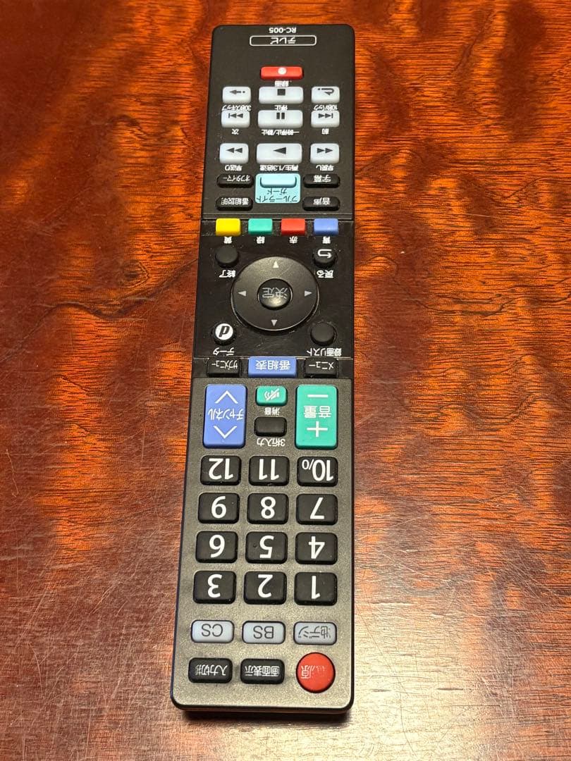 ドウシシャ　32型液晶テレビ